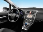 Toyota Auris HSD 2010 года